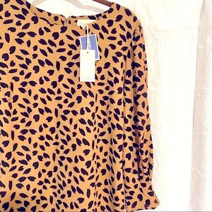 NWT Mellóday Blouse
